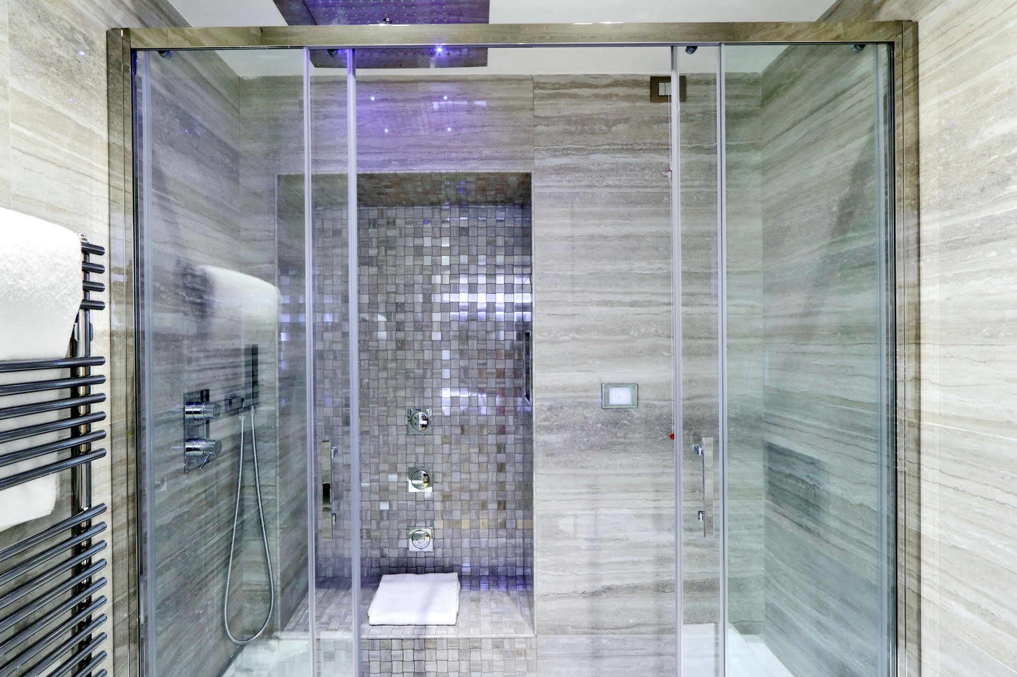 Bq House Colosseum Luxury Rooms Rome Luaran gambar
